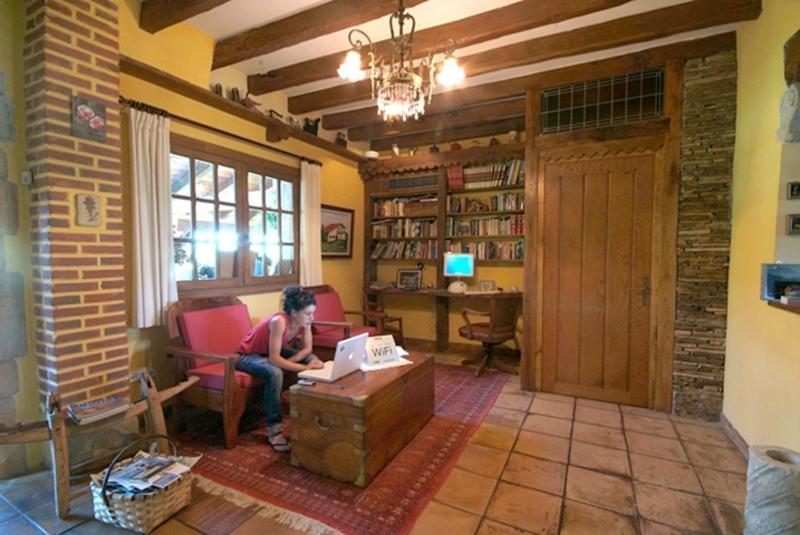 Casa Rural Iketxe 혼다리비아 외부 사진