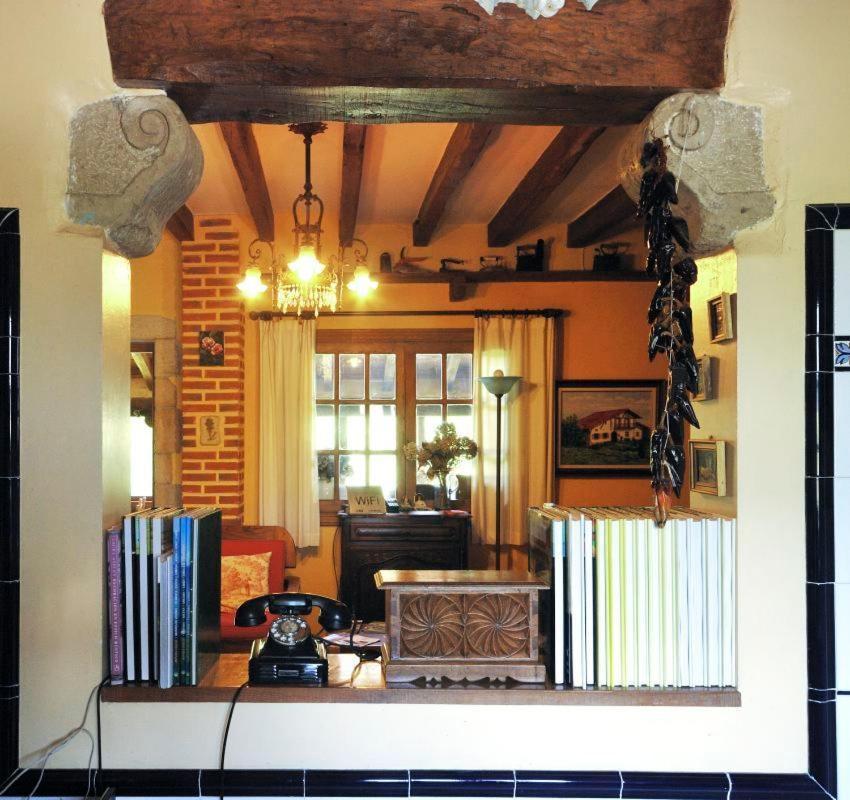 Casa Rural Iketxe 혼다리비아 외부 사진